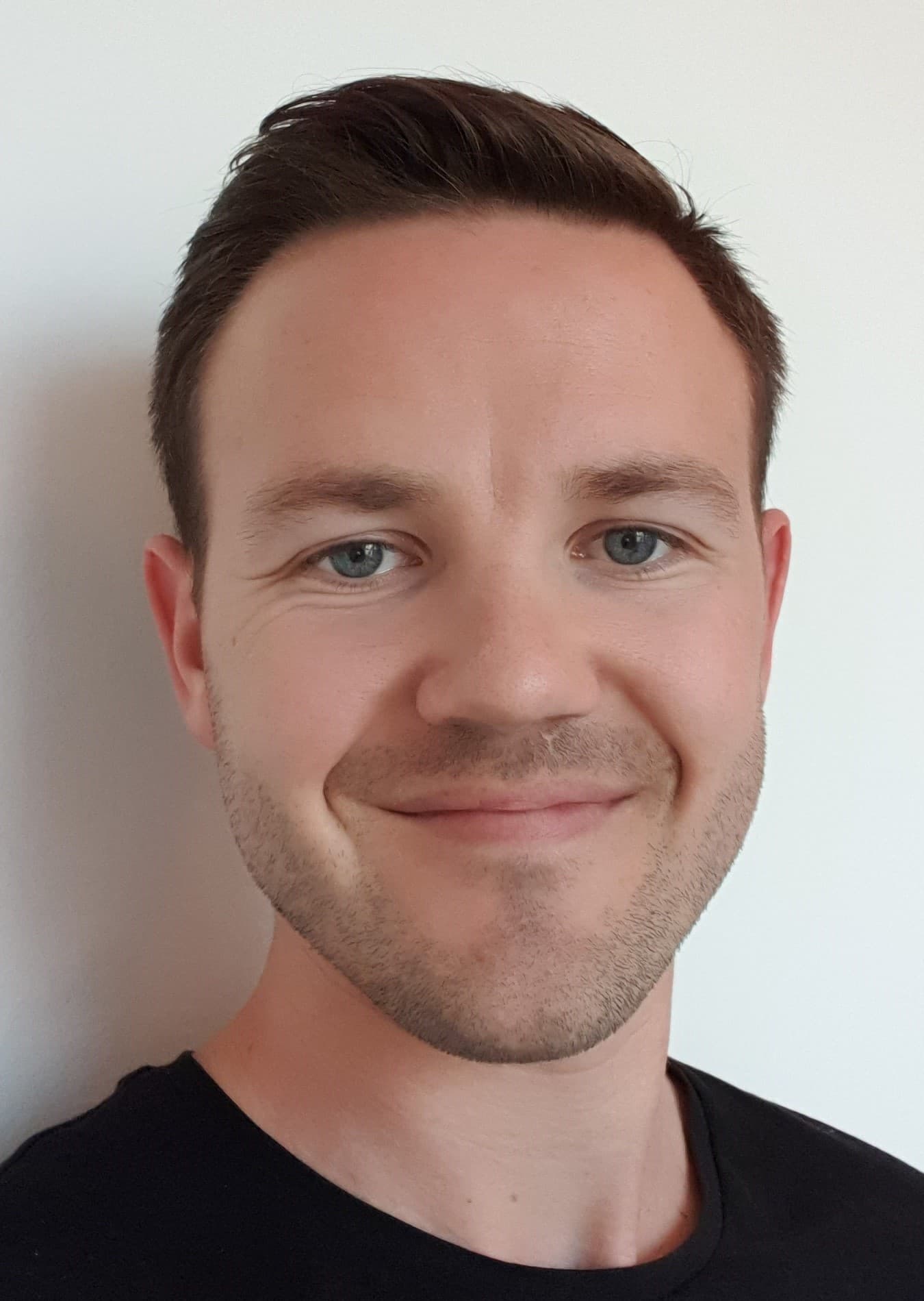 Jone, vert og Superhost